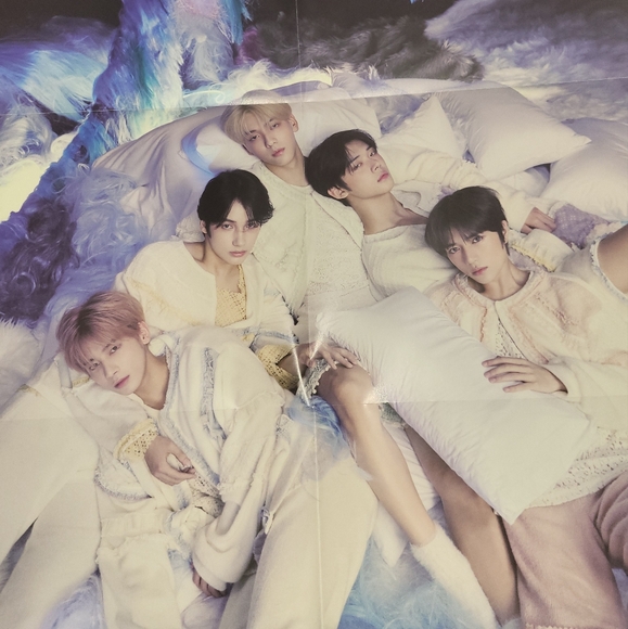 TXT - The Name Chapter: Temptation - nightmare ver - Picture 3 of 3